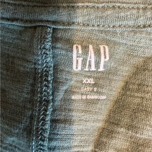 GAP T-shirt in XXL green/sage.